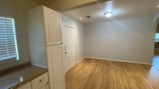 Photo - 1918 Oleander