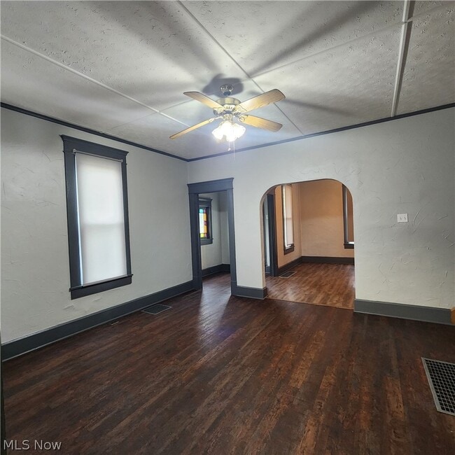 141 Highland Ave