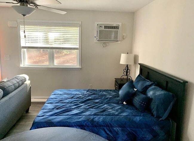 College Town Suites