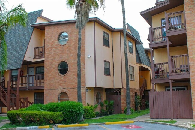 Building Photo - 3505 N 23rd Ln Unit 212 Rental