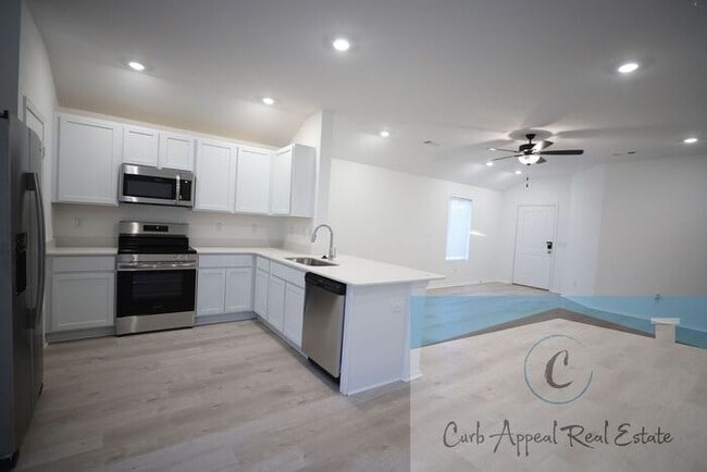 Photo - New construction in Jonesboro - beautiful 3bed / 2 bath home - Nettleton!!