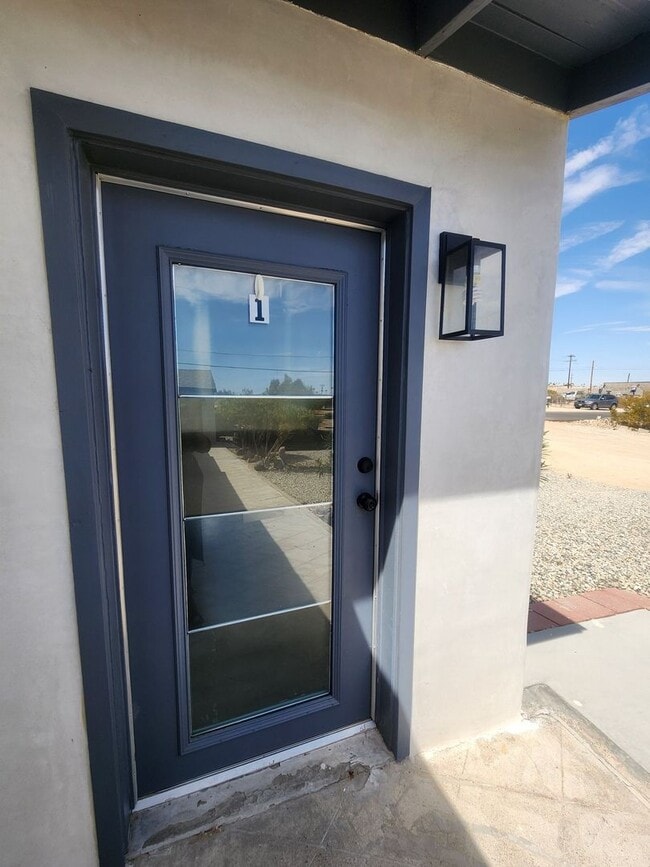 6545 Pine Ave Unit 1