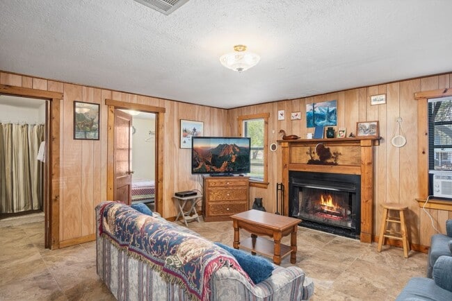 Photo - 820 Carrizo Canyon Rd