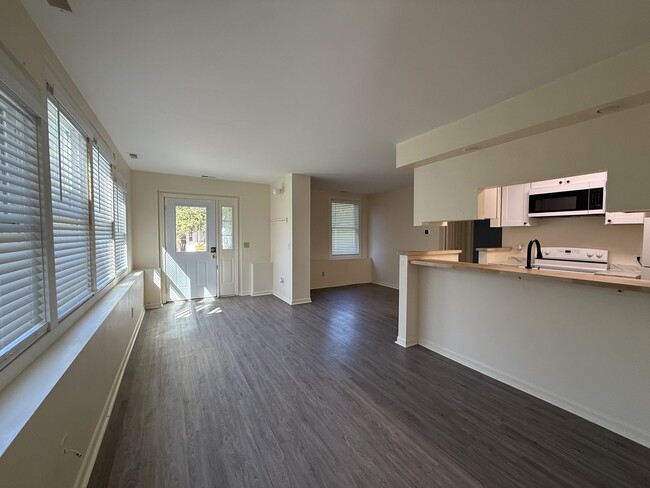 Building Photo - 1479 Slaterville Rd