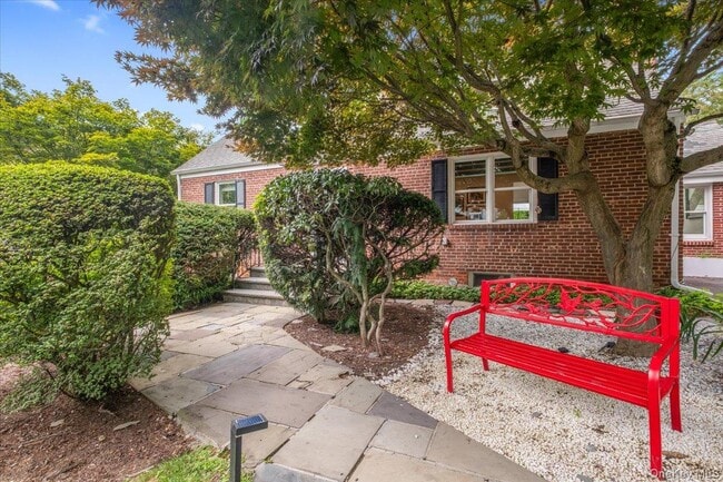 Photo - 128 Glendale Rd