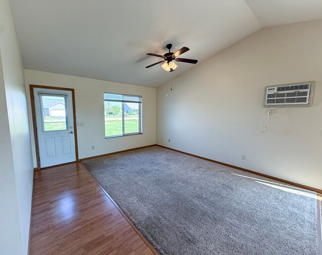 Photo - 13595 42nd Ave