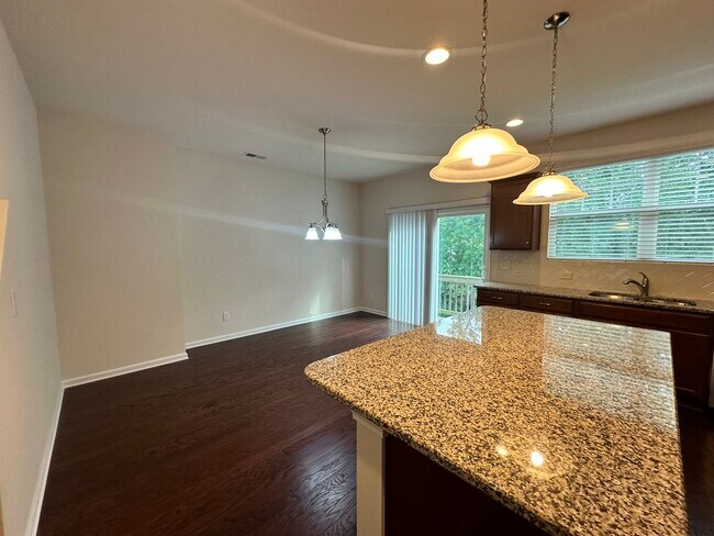 Photo - 1460 Salem Creek Dr