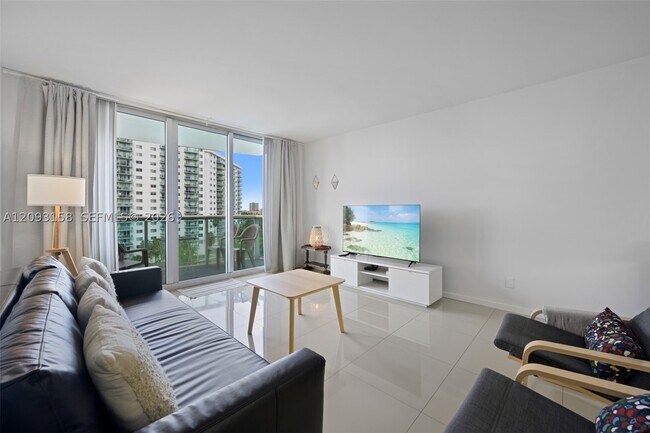 Photo - 19370 Collins Ave Unit 708