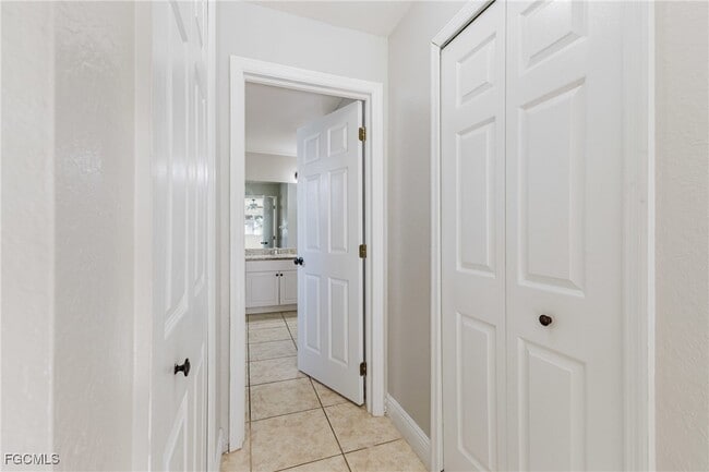 Building Photo - 152 NW 6th Ave Rental