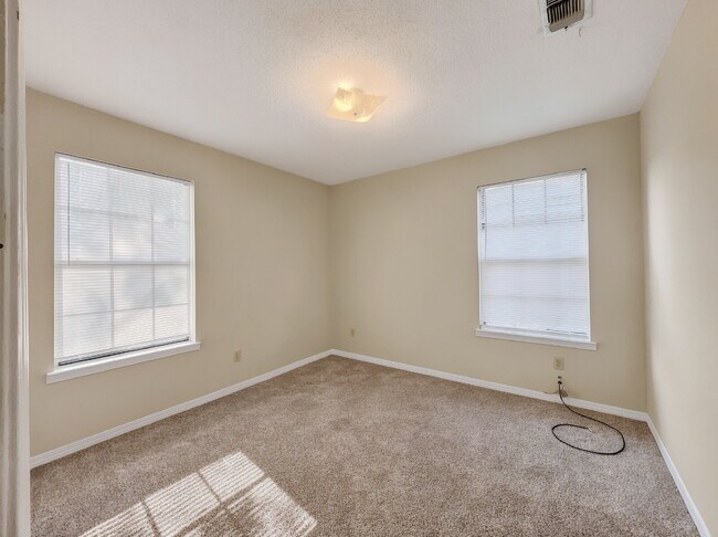 "Charming 2-Bedroom with 2 Full Baths, $250 off the first month's rent!