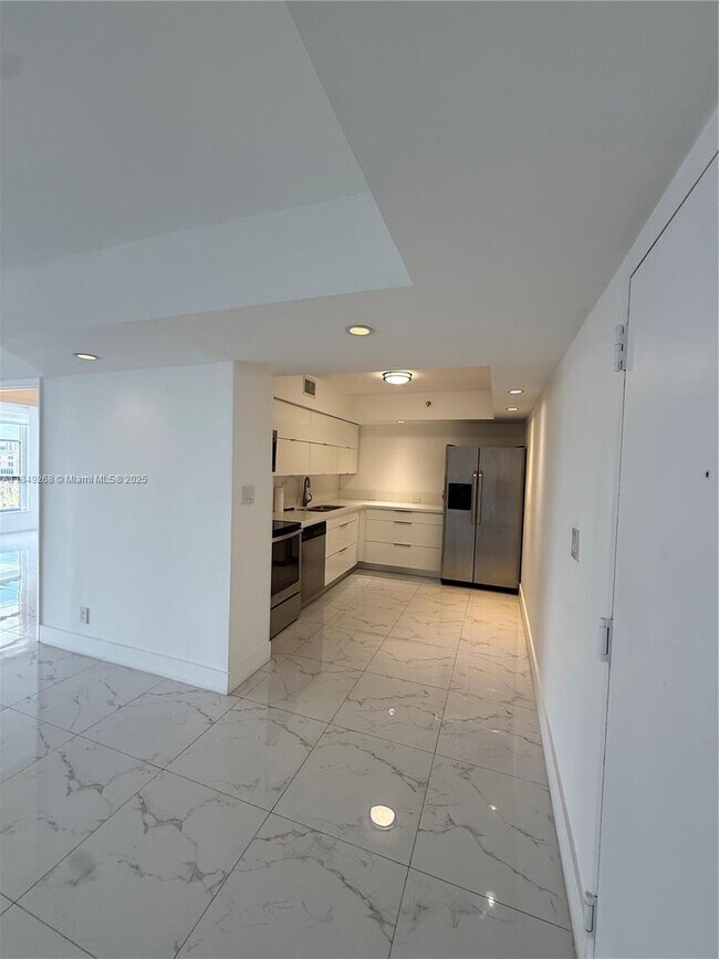 Photo - 3600 Mystic Pointe Dr Unit 1611