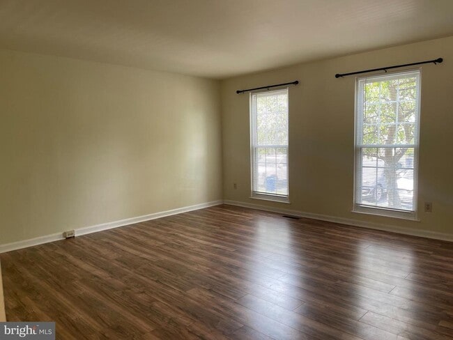 Photo - 21054 Cornerpost Square