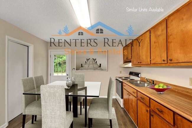 Photo - 2 bedroom Duplex with Yard