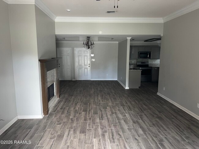 Photo - 114 Colchester Dr