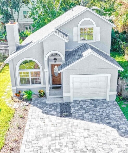 Photo - 303 D St