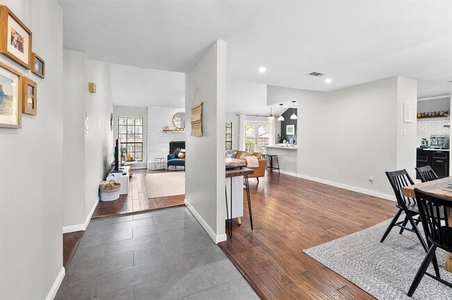 Photo - 11006 Yucca Dr