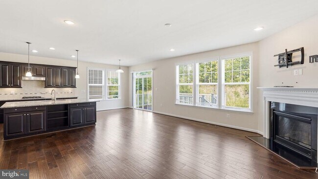 Photo - 424 Alder Dr