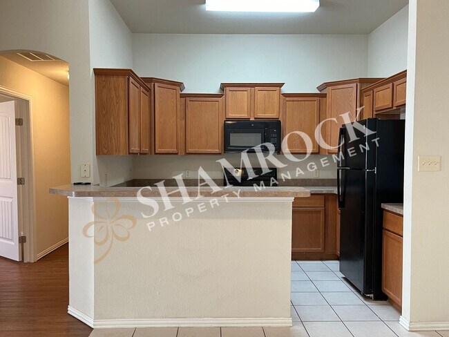 Photo - 3 bedroom/2 bath duplex in Midway ISD