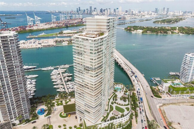 Photo - 450 Alton Rd Unidad 3004