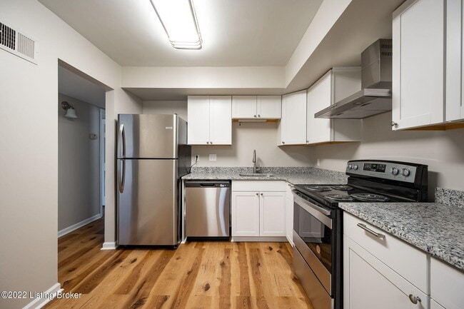 Building Photo - 411 Highwood Dr Unit 411 Highwood Rental