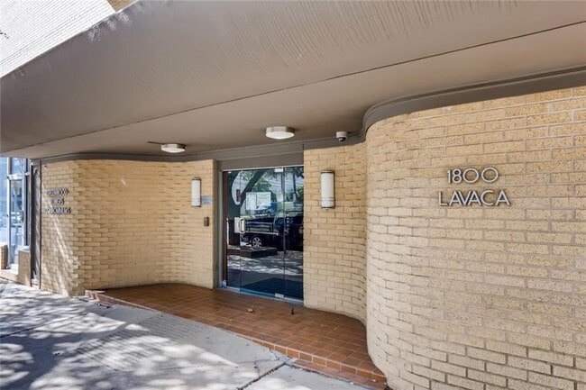 Photo - 1800 Lavaca St Unidad 607