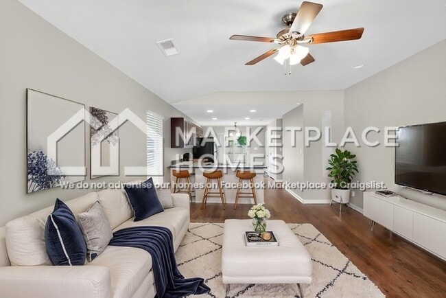Photo - 203 Sedgewick Dr