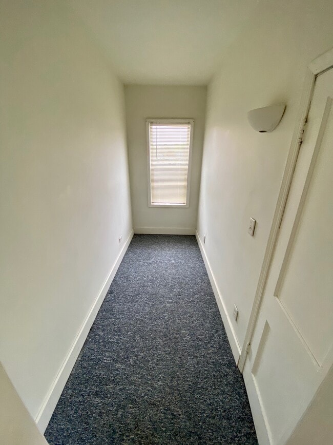 Photo - 823 West Ave S Unit 823