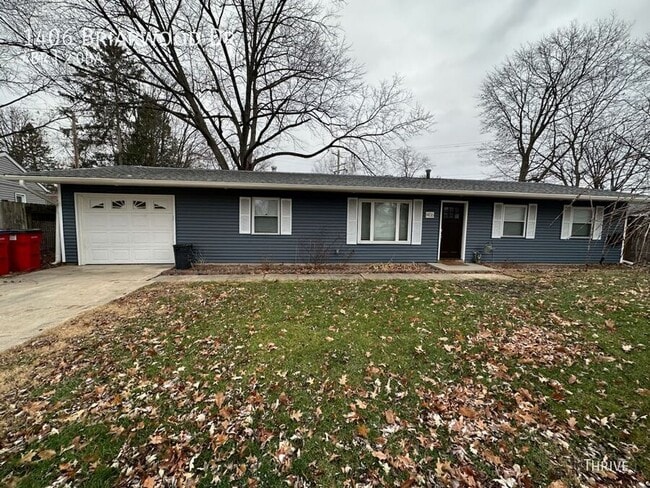 Building Photo - 1406 Briarwood Dr