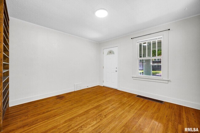 Photo - 1413 W Gilbert Ave