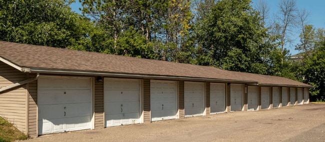Autumn Hills Apartments