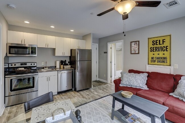 Photo - One Bedroom Apartment Available in Downtow... Unit #301