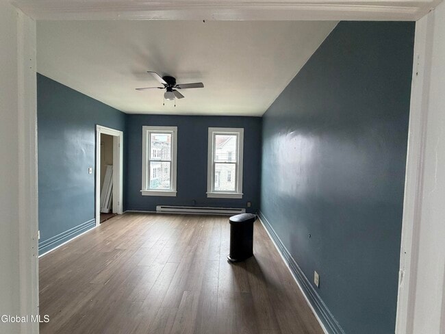 Photo - 17 Grand St Unit Up