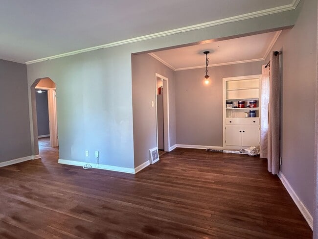 Photo - Charming 2 bedroom 1 bath
