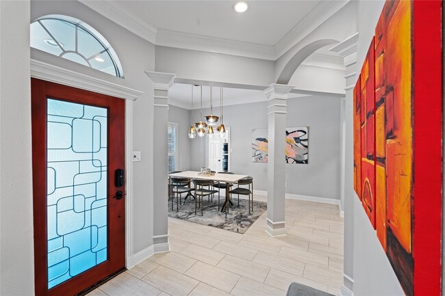 Photo - 14215 Scarborough Fair St