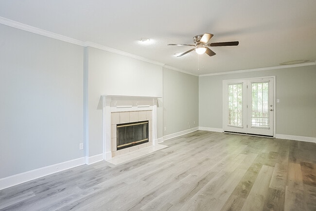 Photo - 4011 Villa Ln