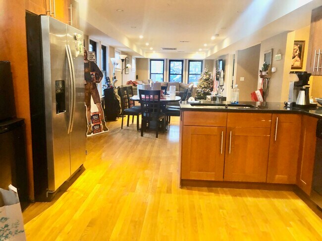 Photo - 44 Orkney Rd