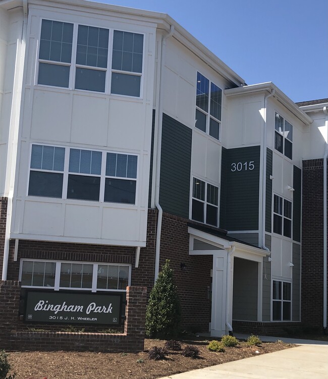 Bingham Park - Bingham Park Apartments
