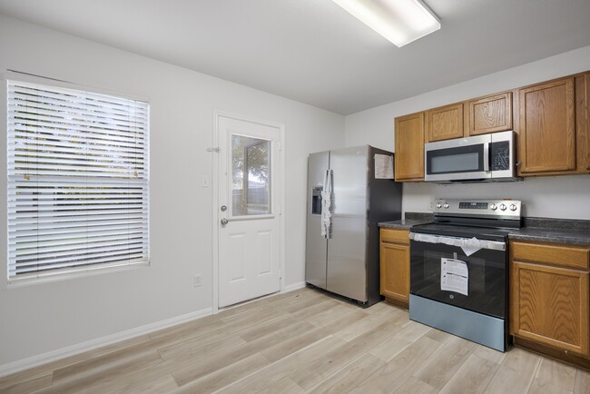 Photo - 903 Haynes Dr