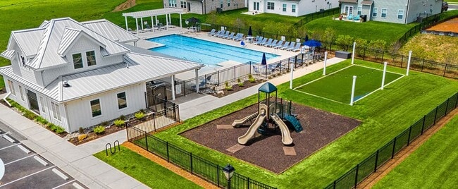 Photo - 2286 Beechwood View Dr