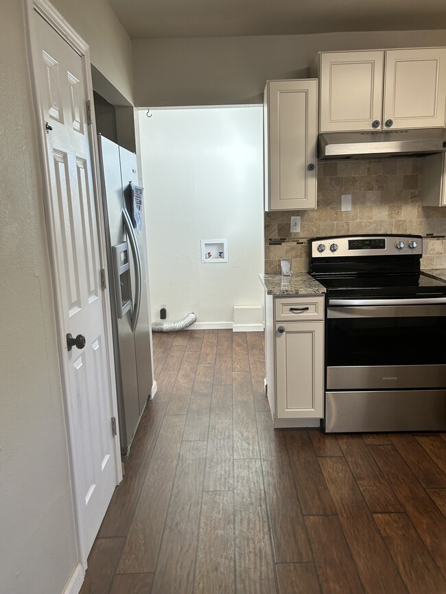 Photo - 816 Lafayette St