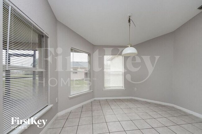 Photo - 761 Platypus Ct