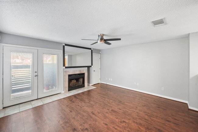 Photo - North Alington Condo close to the Entertainment District