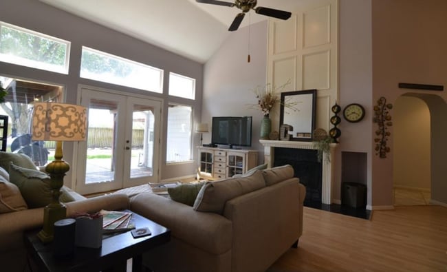 Building Photo - 2922 Double Lake Dr