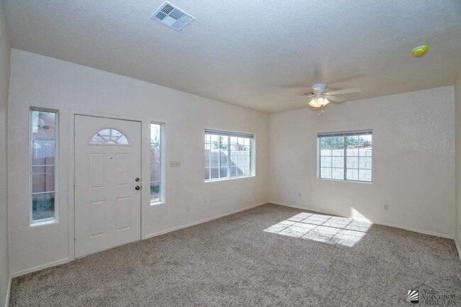 Photo - 986 S 37th Ave