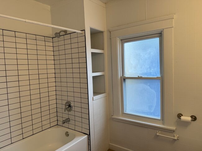 Photo - 12509 Maple Ave