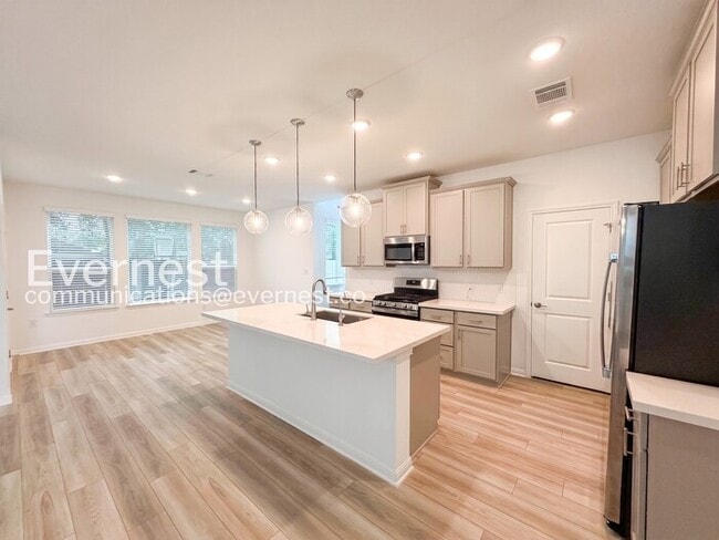 Photo - 1517 Iberville Dr