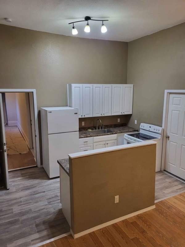 Photo - 110 S Main St Unit 110