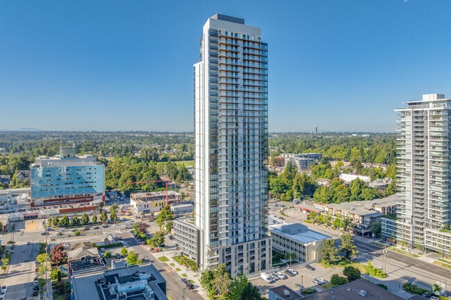 Building Photo - Comma King George