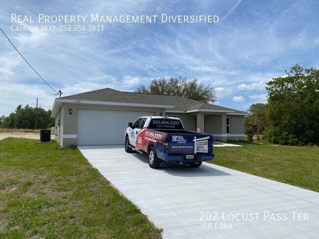 Photo - 202 Locust Pass Terrace