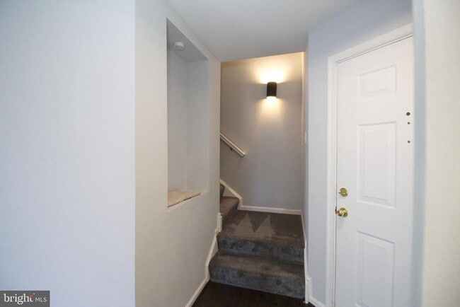 Photo - 46598 Drysdale Terrace Unit 303